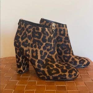 Sam Edelman booties calf hair leopard print